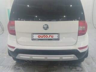 2013 Skoda Yeti I Рестайлинг, белый, 1320000 рублей, вид 3