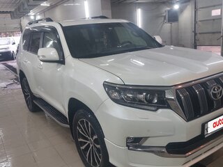 2018 Toyota Land Cruiser Prado 150 Series Рестайлинг 2, белый, 4950000 рублей, вид 5