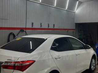 2014 Toyota Corolla XI (E160, E170, E180), белый, 1550000 рублей, вид 2