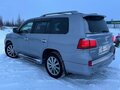 2011 Lexus LX 570 III, серебристый, 3800000 рублей - вид 4