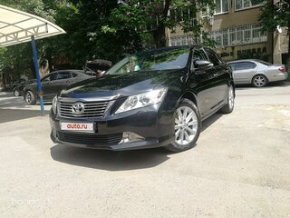 2014 Toyota Camry VII (XV50), чёрный, 2000000 рублей, вид 3