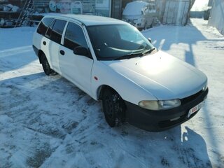 2000 Mitsubishi Libero I Рестайлинг, белый, 230000 рублей, вид 3