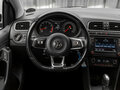 2018 Volkswagen Polo V Рестайлинг, серебристый, 1470000 рублей - вид 9