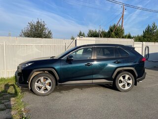 2020 Toyota RAV4 V (XA50), синий, 3549000 рублей, вид 4