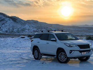 2019 Toyota Fortuner II, белый, 3800000 рублей, вид 4