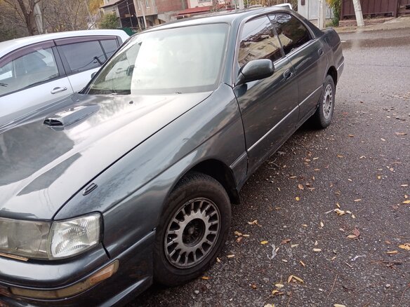 1993 Toyota Crown IX (S140), зелёный, 600000 рублей - вид 4