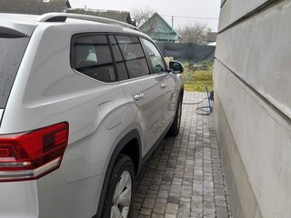 2017 Volkswagen Atlas I, серебристый, 2350000 рублей, вид 1