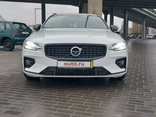 2019 Volvo V60 II, белый, 1933610 рублей, вид 2