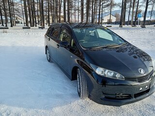 2010 Toyota Wish II, чёрный, 1450000 рублей, вид 3