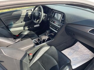 2018 Hyundai Sonata VII (LF) Рестайлинг, белый, 1914000 рублей, вид 5