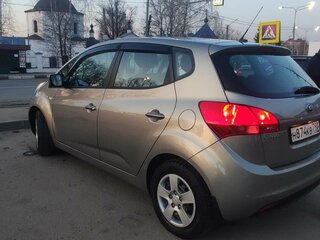 2013 Kia Venga 5-speed I, серебристый, 750000 рублей, вид 4