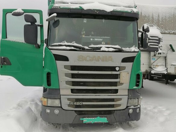 2011 Scania R-Series, зелёный, 2938240 рублей - вид 1