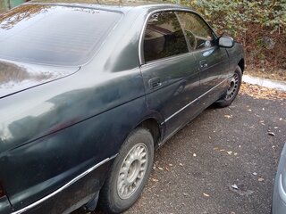 1993 Toyota Crown IX (S140), зелёный, 600000 рублей, вид 2