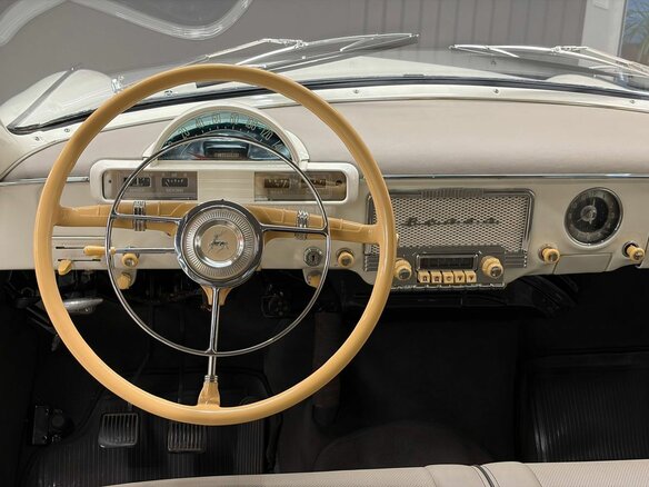 1968 ГАЗ 21 «Волга» 21Р, белый, 3300000 рублей - вид 19