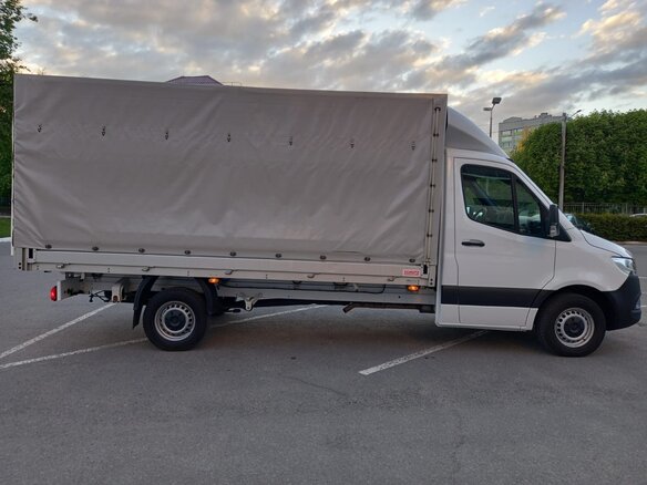 2022 Mercedes-Benz Sprinter, белый, 5400000 рублей - вид 2