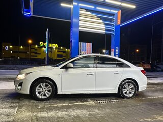 2013 Chevrolet Cruze I Рестайлинг, белый, 560000 рублей, вид 1