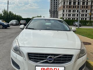 2011 Volvo S60 II, белый, 750000 рублей, вид 2