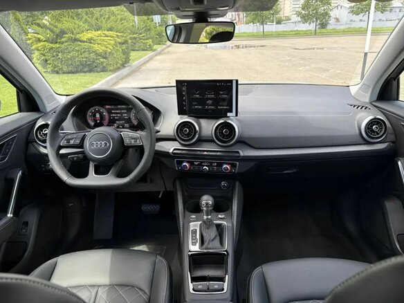 2026 Audi Q2 L 35 TFSI I Рестайлинг, серый, 3295000 рублей - вид 20