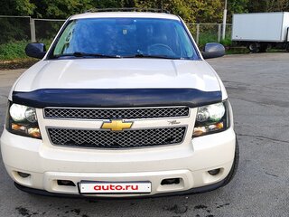 2013 Chevrolet Tahoe 6AT III, белый, 2180000 рублей, вид 5