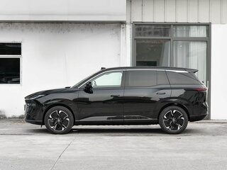2026 Toyota bZ3X 50 kWh, чёрный, 2452055 рублей, вид 4