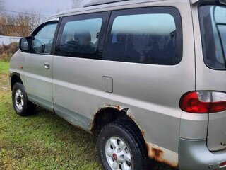 2000 Hyundai Starex I, бежевый, 408000 рублей, вид 4