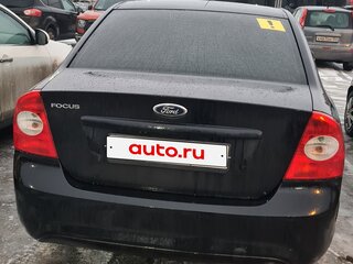 2010 Ford Focus II Рестайлинг, чёрный, 675000 рублей, вид 4