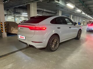 2021 Porsche Cayenne Turbo Coupé III, серый, 18000000 рублей, вид 5