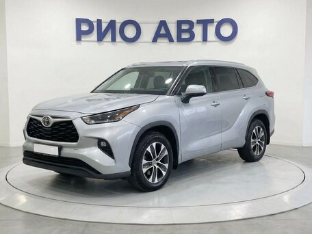 2021 Toyota Highlander IV (XU70), серый, 3999999 рублей, вид 1