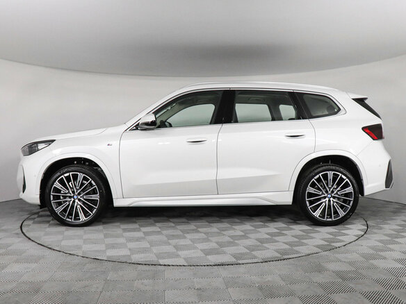 2026 BMW X1 25Li xDrive III (U11/U12), белый - вид 5