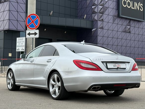 2012 Mercedes-Benz CLS 350 II (C218), серый, 2497000 рублей - вид 26