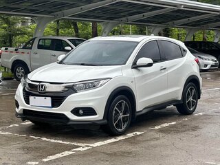 2021 Honda Vezel I Рестайлинг, белый, 1541000 рублей, вид 1