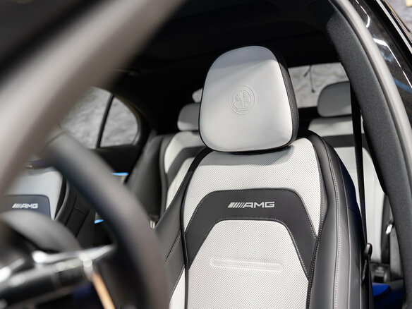 2025 Mercedes-Benz E-Класс AMG 53 AMG VI (W214), чёрный - вид 15