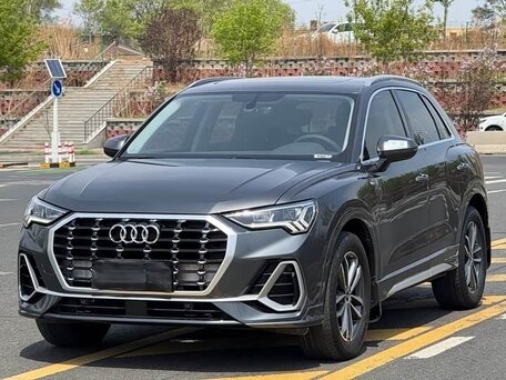 2023 Audi Q3 35 TFSI II (F3), серый, 2710000 рублей, вид 3