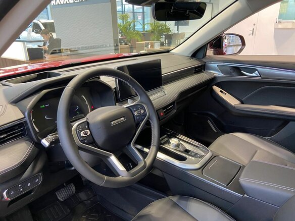 2025 Haval Jolion I Рестайлинг, красный, 2849000 рублей - вид 8