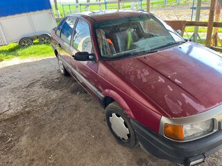 1989 Volkswagen Passat B3, красный, 160000 рублей, вид 3