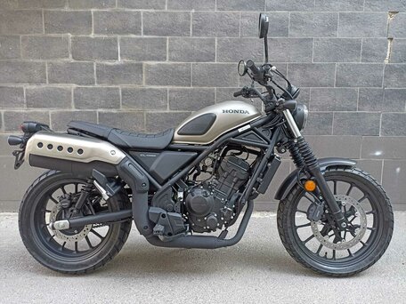 2023 Honda CL 300, серый, 699900 рублей, вид 1