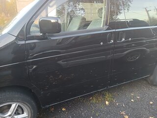 2001 Mazda Bongo Friendee I Рестайлинг, чёрный, 550000 рублей, вид 4