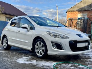 2011 Peugeot 308 I Рестайлинг, белый, 630000 рублей, вид 3