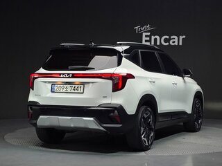 2022 Kia Seltos I Рестайлинг, белый, 1870007 рублей, вид 3