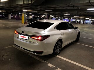 2020 Lexus ES 250 VII, белый, 3615000 рублей, вид 2