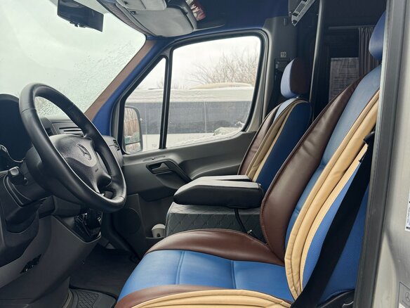 2013 Mercedes-Benz Sprinter, серый, 3999999 рублей - вид 5