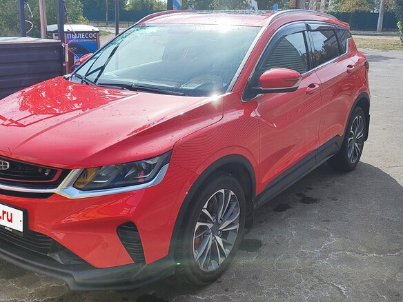 2022 Geely Coolray I, красный, 2030000 рублей