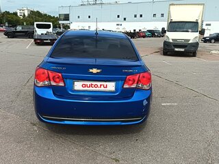 2011 Chevrolet Cruze I, синий, 550000 рублей, вид 3