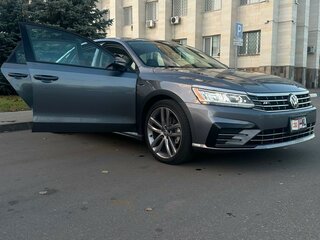 2017 Volkswagen Passat (North America and China) I Рестайлинг, серый, 1500000 рублей, вид 5