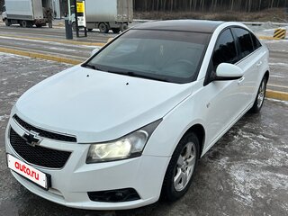 2012 Chevrolet Cruze I, белый, 650000 рублей, вид 3
