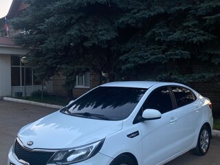 2016 Kia Rio III Рестайлинг, белый, 805000 рублей, вид 1