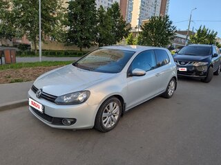 2012 Volkswagen Golf VI, серебристый, 600000 рублей, вид 2