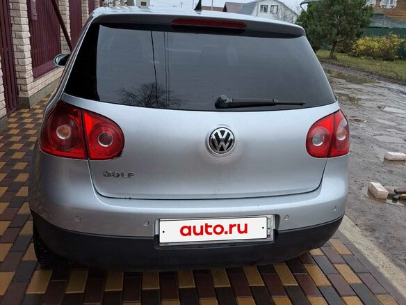 2007 Volkswagen Golf V, серебристый, 500000 рублей - вид 2