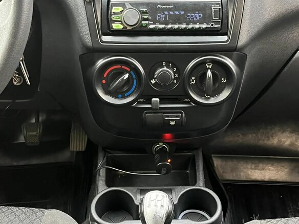 2015 Lada (ВАЗ) Kalina II, коричневый, 420000 рублей - вид 12
