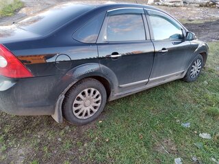 2009 Ford Focus II Рестайлинг, чёрный, 500000 рублей, вид 2